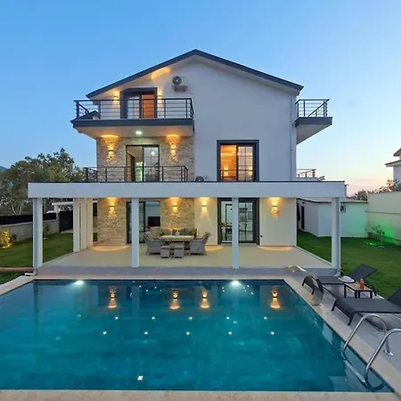 Villa Yaz Rueyasi 1