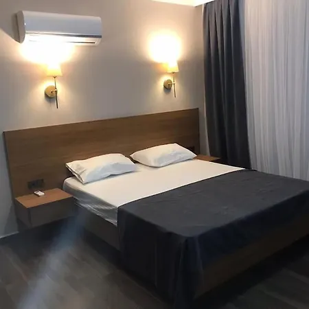 Yaz Rueyasi 1 * فتحية